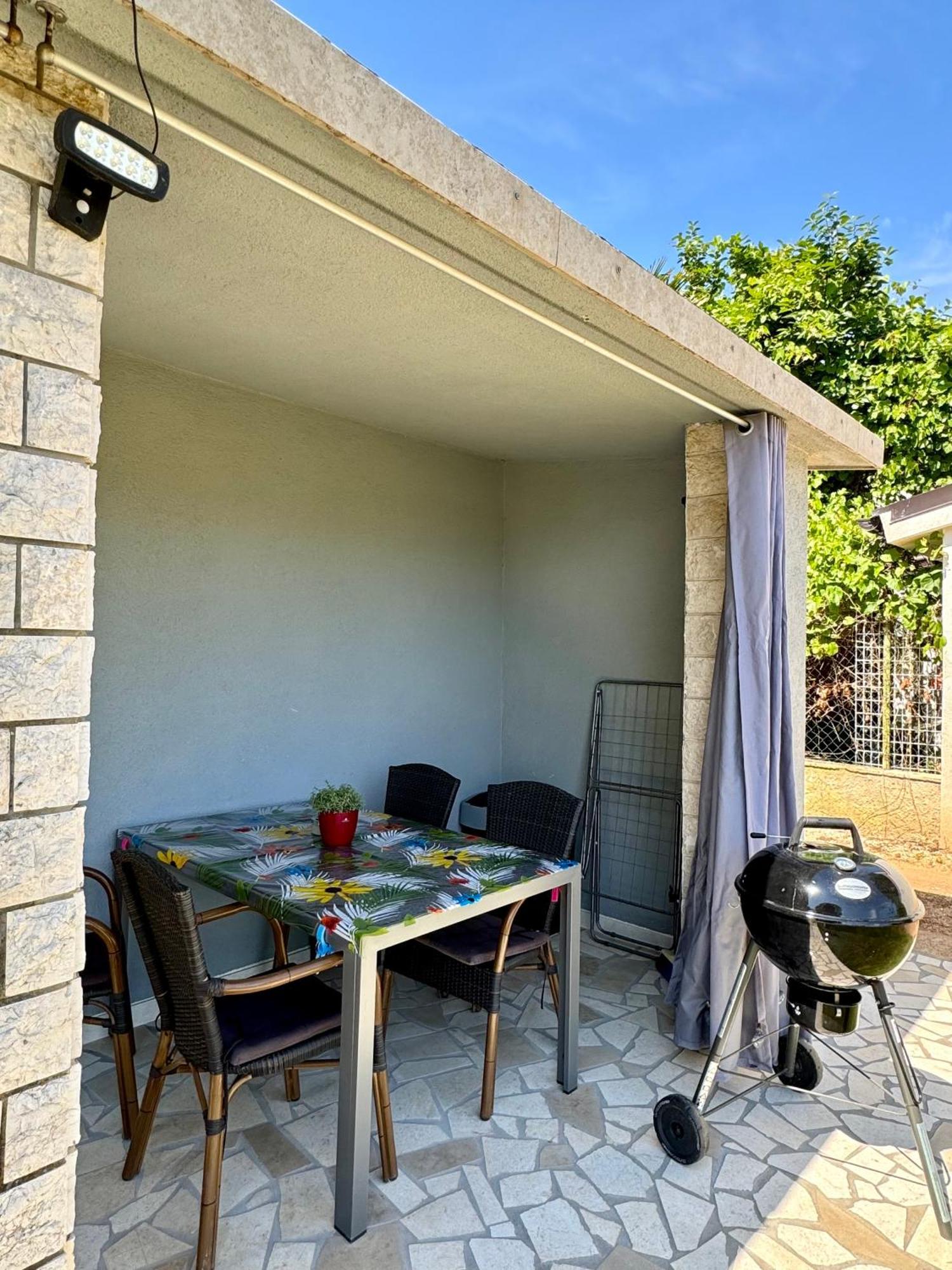 Enna Apartment B Meerblick Perfect Location メドゥリン エクステリア 写真